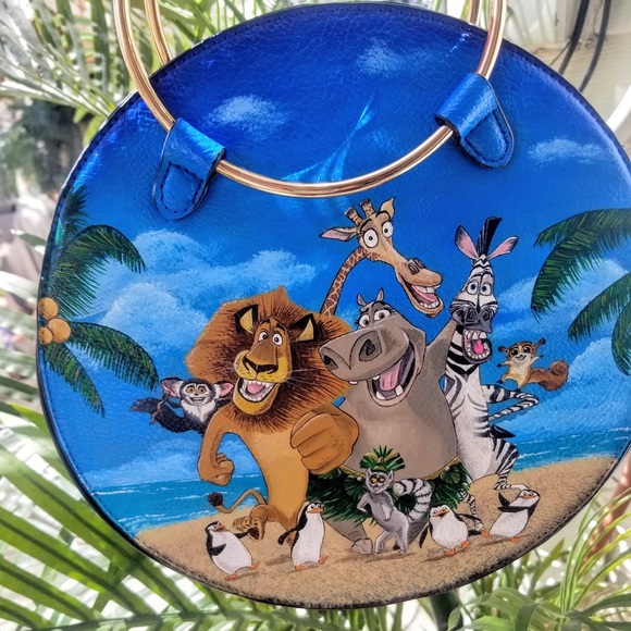 HAND PAINTED Incredible Safari Animal Circle round purse!! - Picture 3 of 8